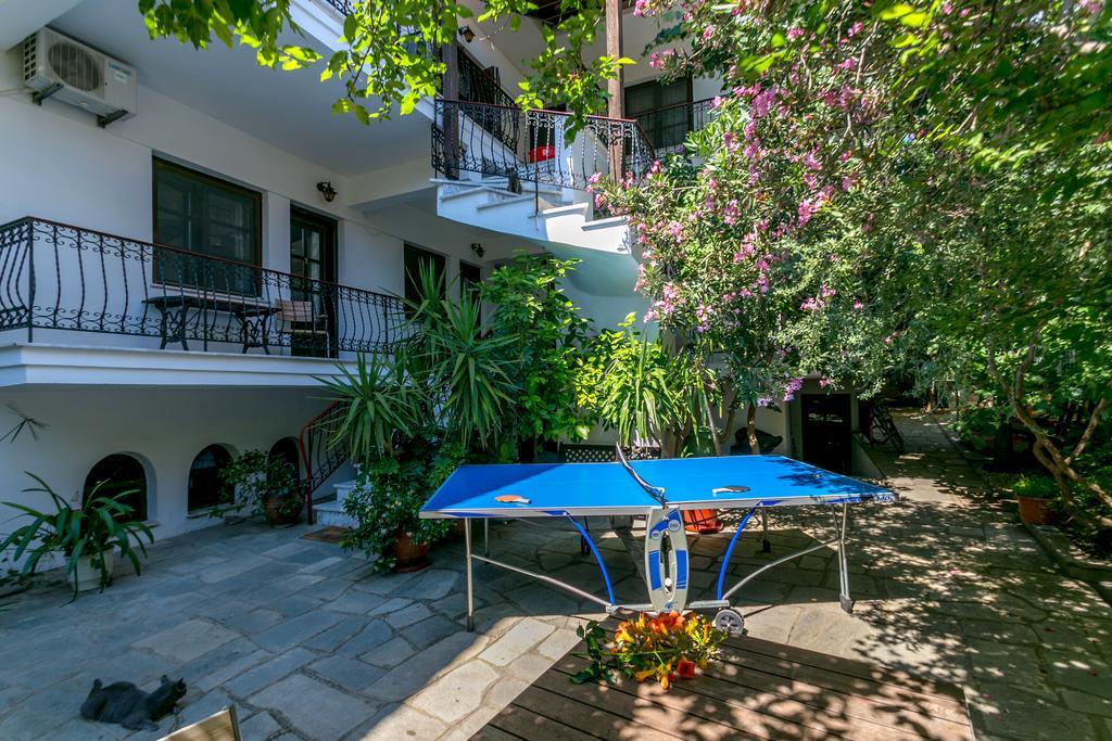 Pension Aldebaran Hotel Potos Exterior photo