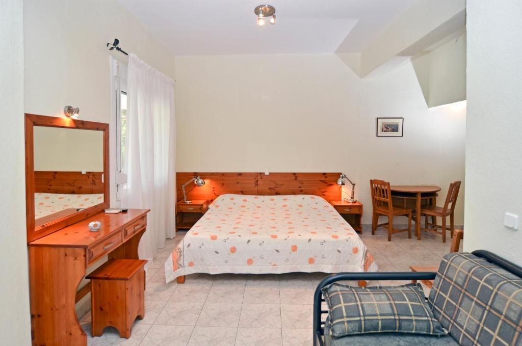 Pension Aldebaran Hotel Potos Room photo