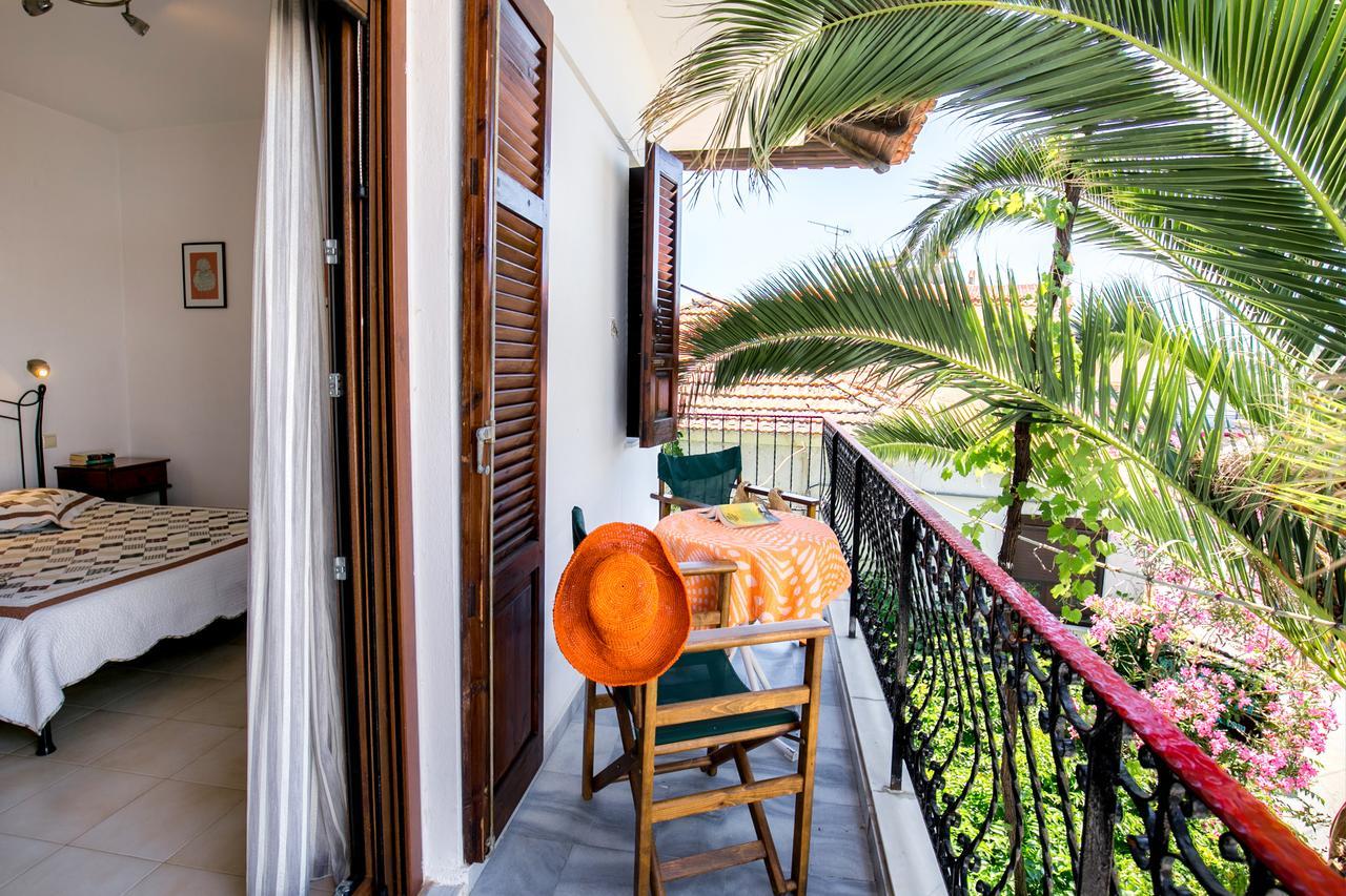 Pension Aldebaran Hotel Potos Exterior photo